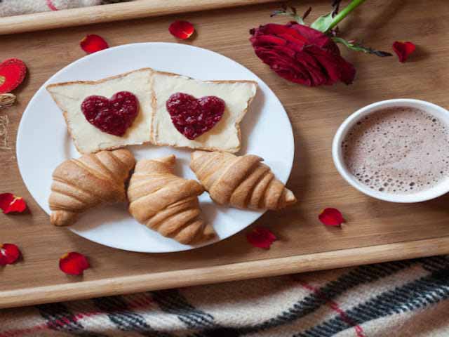 colazione con fiori