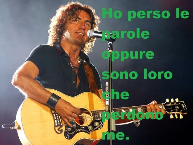 ligabue frasi canzoni