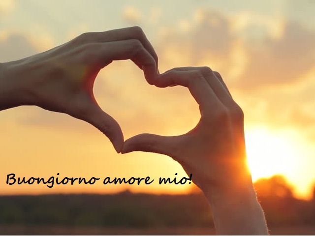 Buongiorno amore mio: 90 frasi per iniziare la giornata con il cuore colmo di felicità